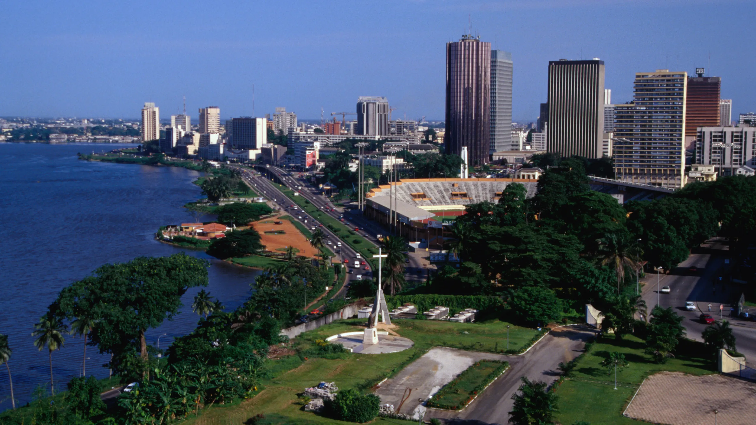 Abidjan-148806203